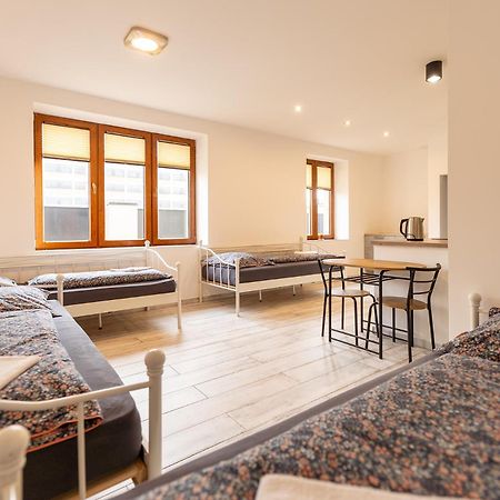 Apartmany Holiday Острава Экстерьер фото